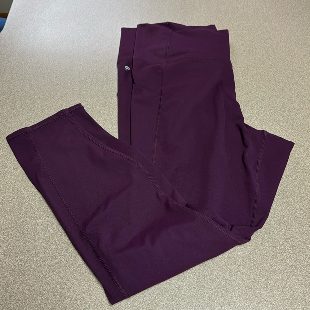 Fabletics PureLuxe leggings. Excellent used condition size 2X.